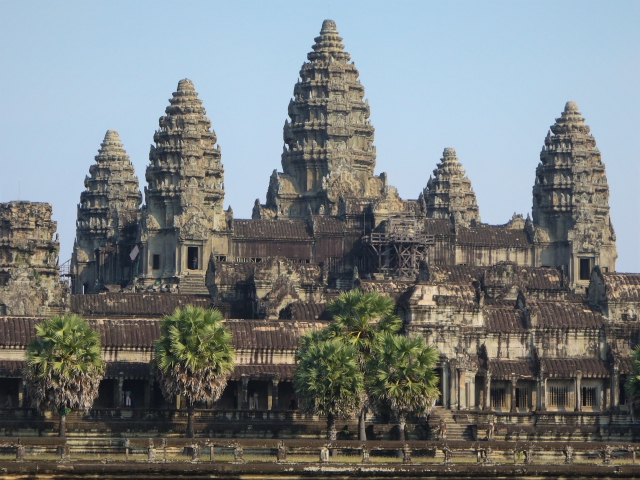 アンコールワットとは？歴史・見どころ・行き方まで観光前に知りたいポイントを解説